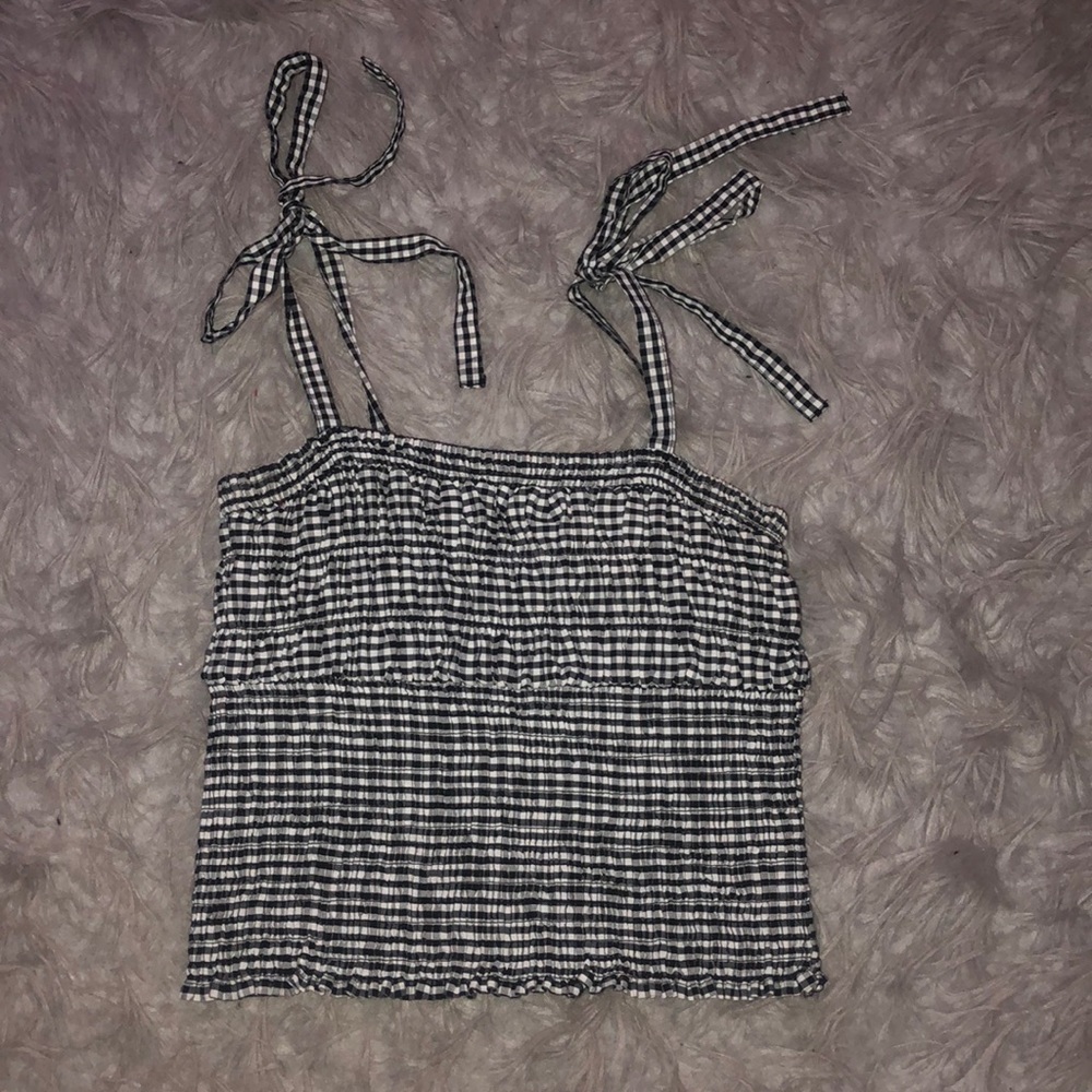 Cropped Ruffled tied gingham tank